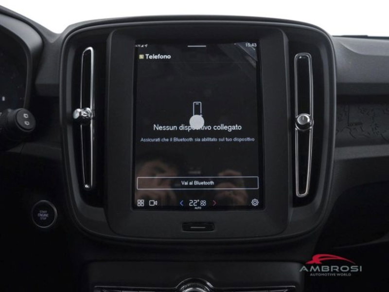 Volvo XC40 nuova a Perugia (14)