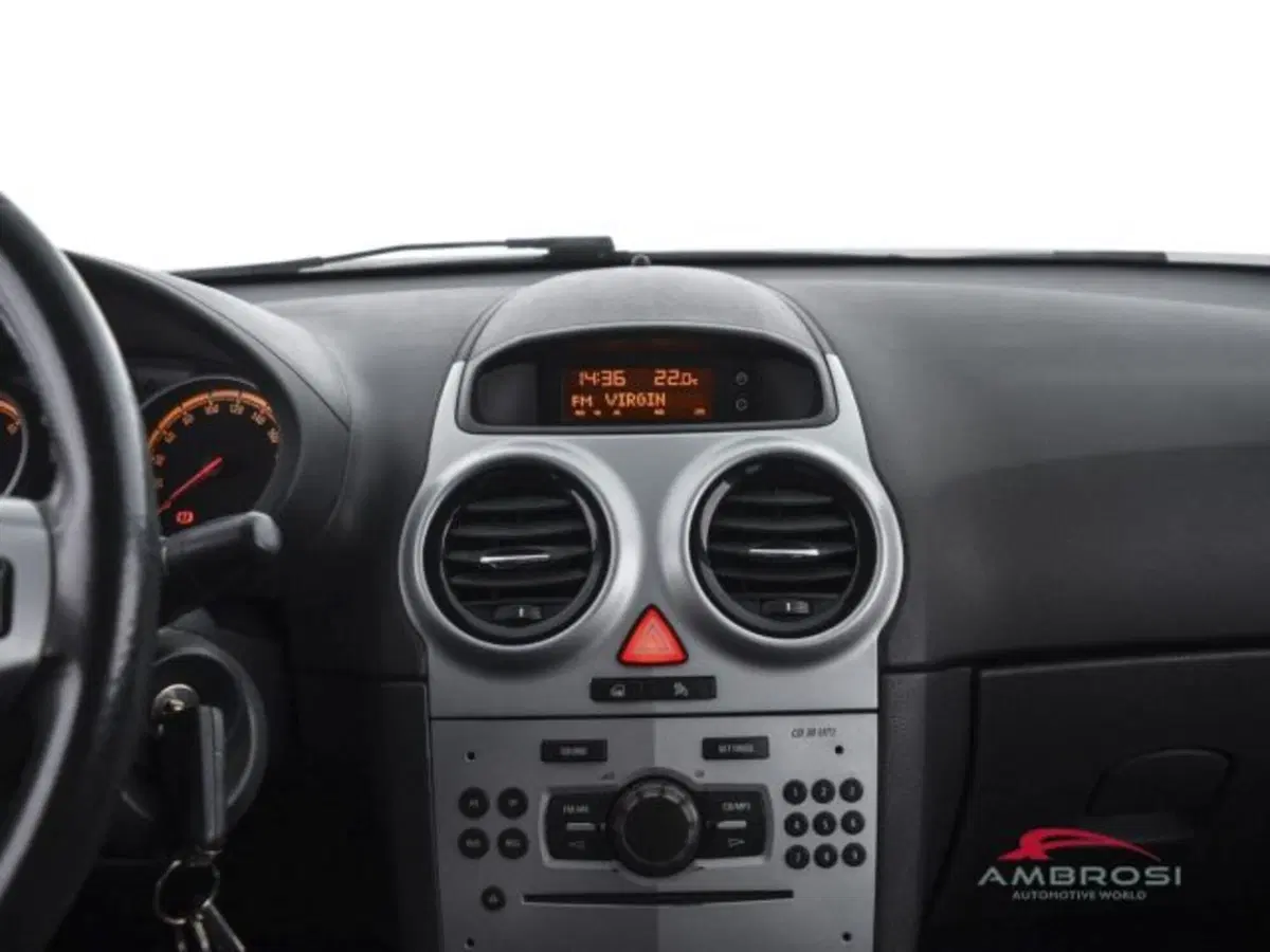 Opel Corsa usata a Perugia (15)