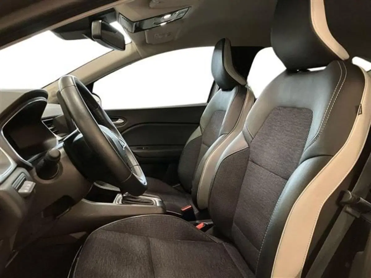 Renault Captur usata a Como (11)