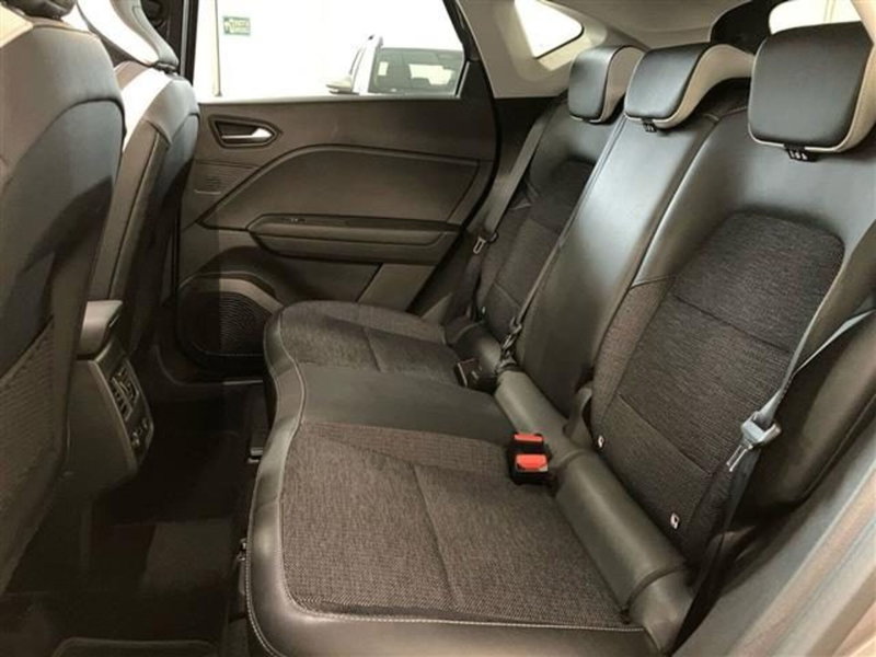 Renault Captur usata a Como (11)