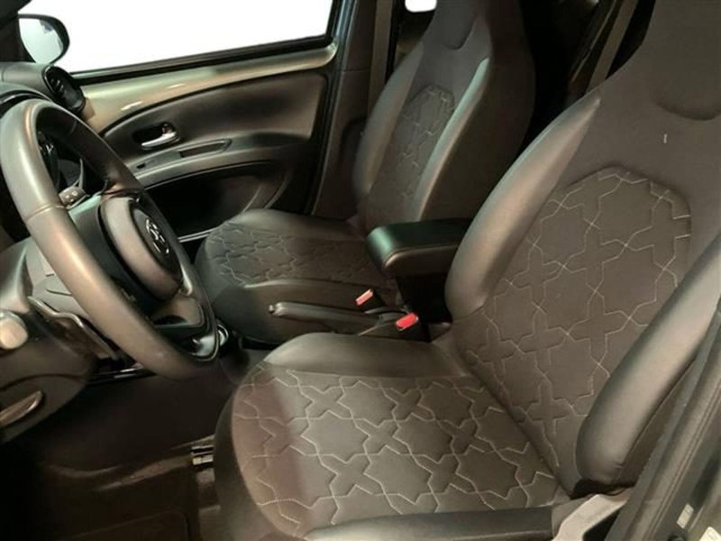 Toyota Aygo X usata a Como (10)