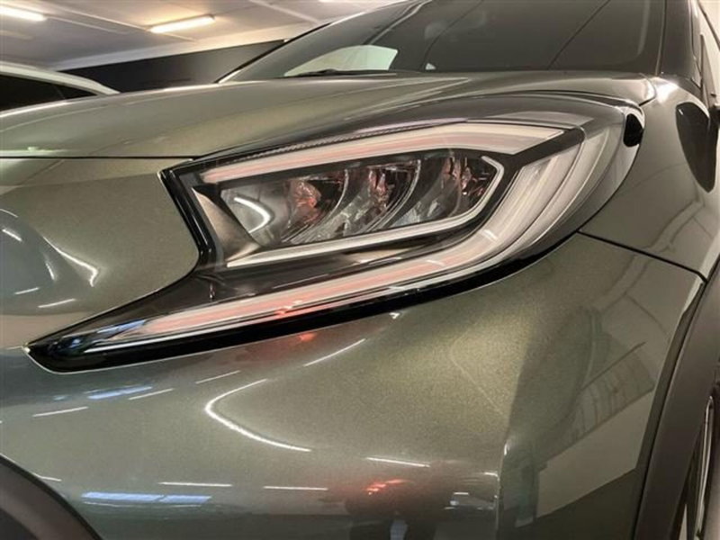 Toyota Aygo X usata a Como (7)