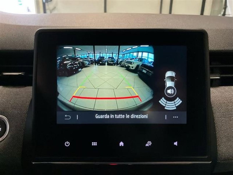 Renault Clio usata a Como (12)