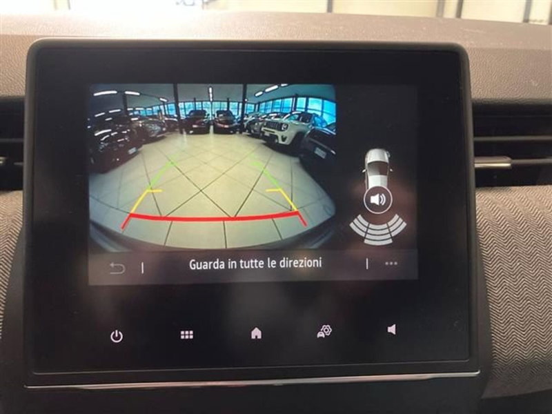 Renault Clio usata a Como (14)