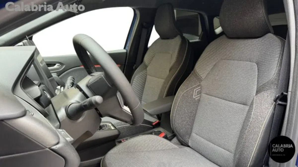 Renault Captur nuova a Reggio Calabria (10)