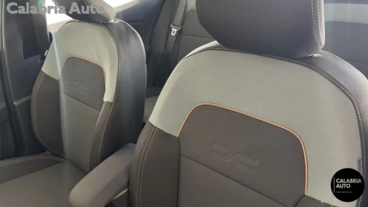 Dacia Sandero Stepway nuova a Reggio Calabria (10)