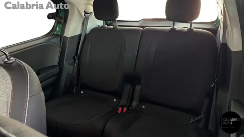 Renault Twingo nuova a Reggio Calabria (15)