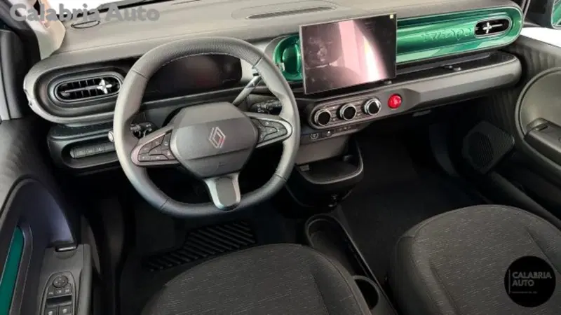 Renault Twingo nuova a Reggio Calabria (8)