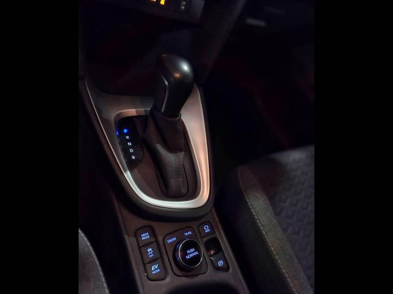 Toyota Yaris Cross usata a Torino (9)