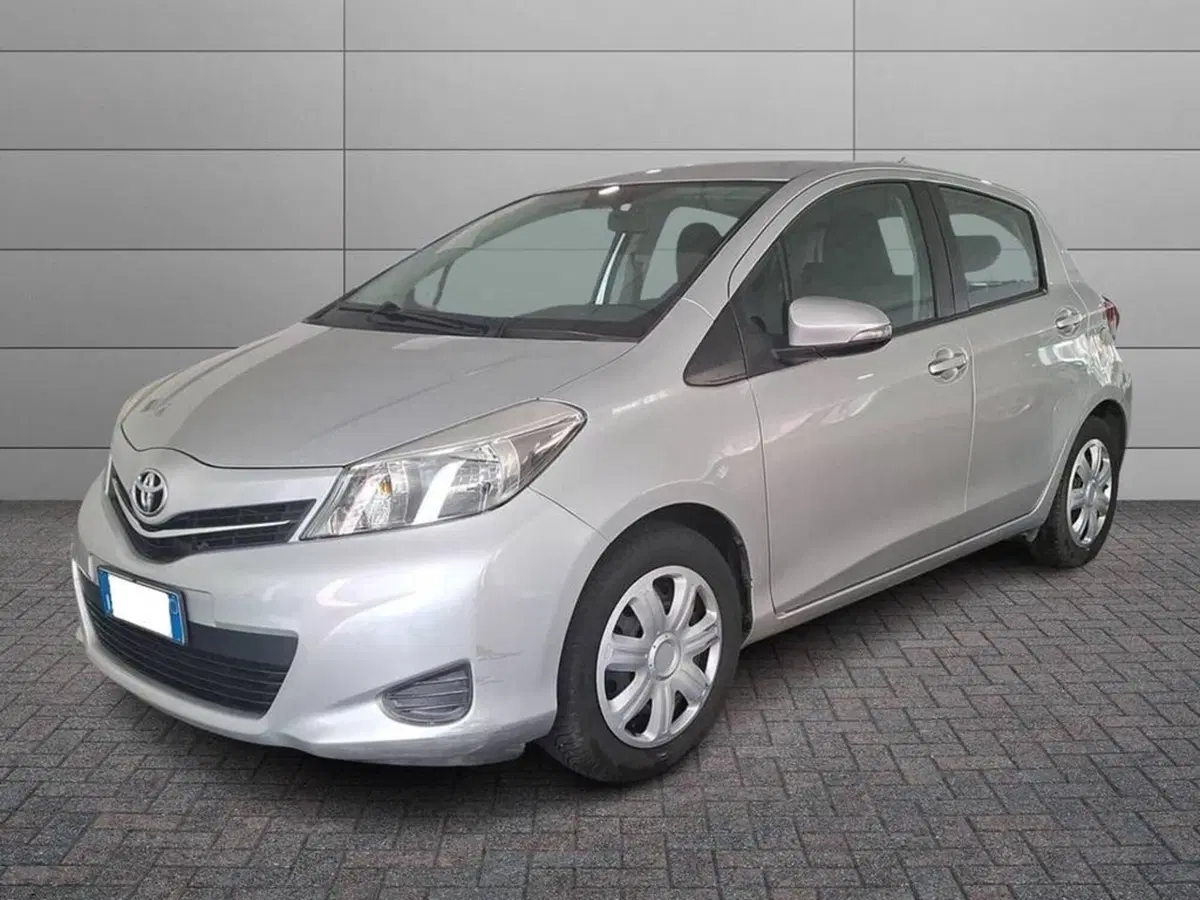 Toyota Yaris usata a Torino