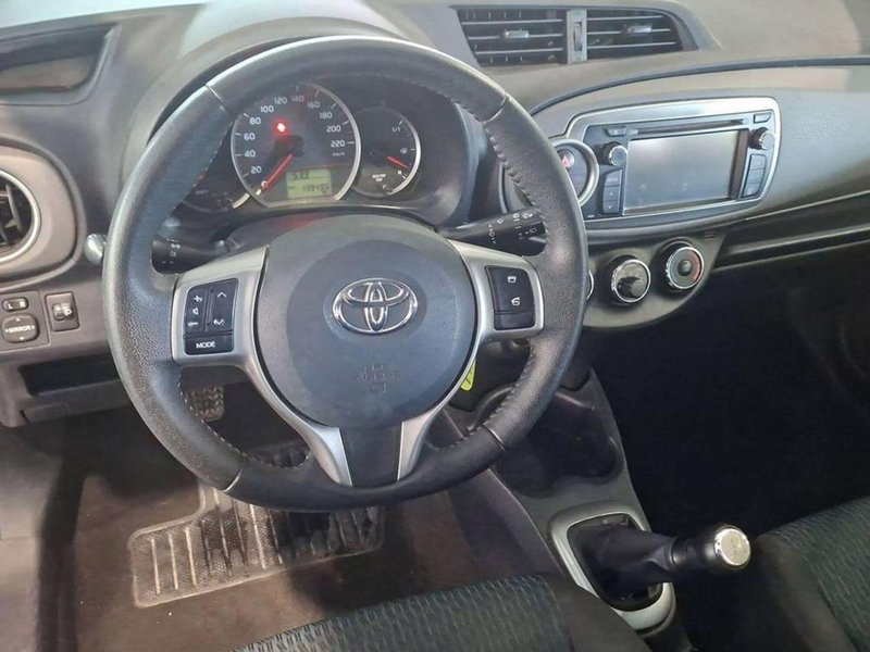 Toyota Yaris usata a Torino (12)