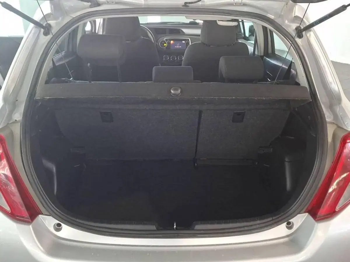 Toyota Yaris usata a Torino (14)