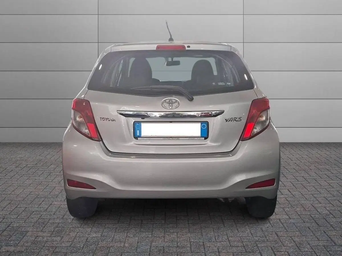 Toyota Yaris usata a Torino (4)