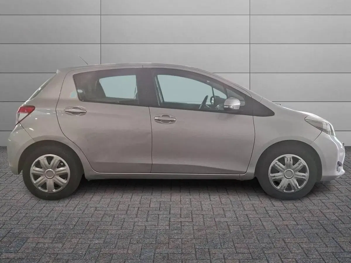 Toyota Yaris usata a Torino (5)