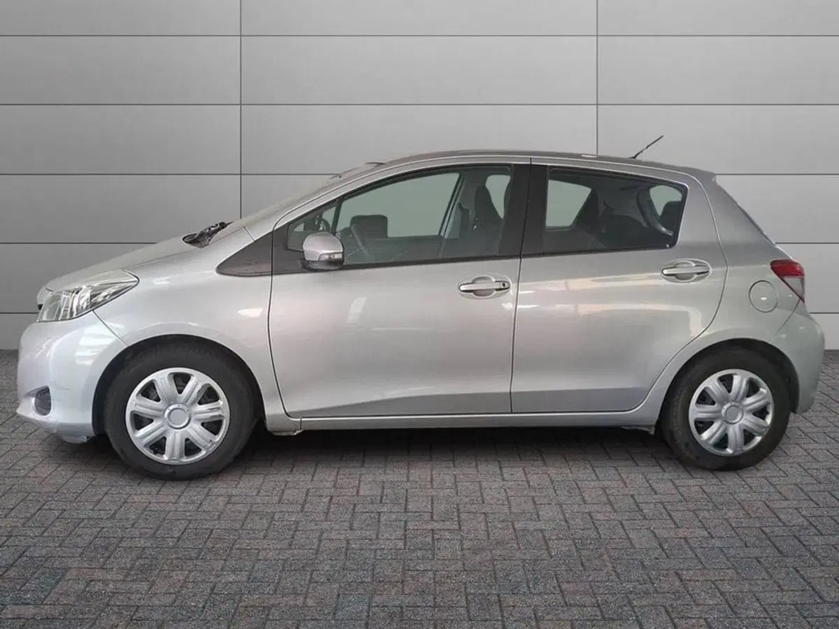 Toyota Yaris usata a Torino (6)