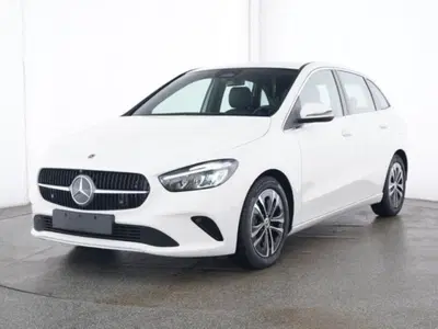 Mercedes-Benz Classe B 200 Automatic Sport Plus del 2024 usata a Abbiategrasso