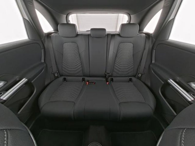 Mercedes-Benz Classe B usata a Milano (8)