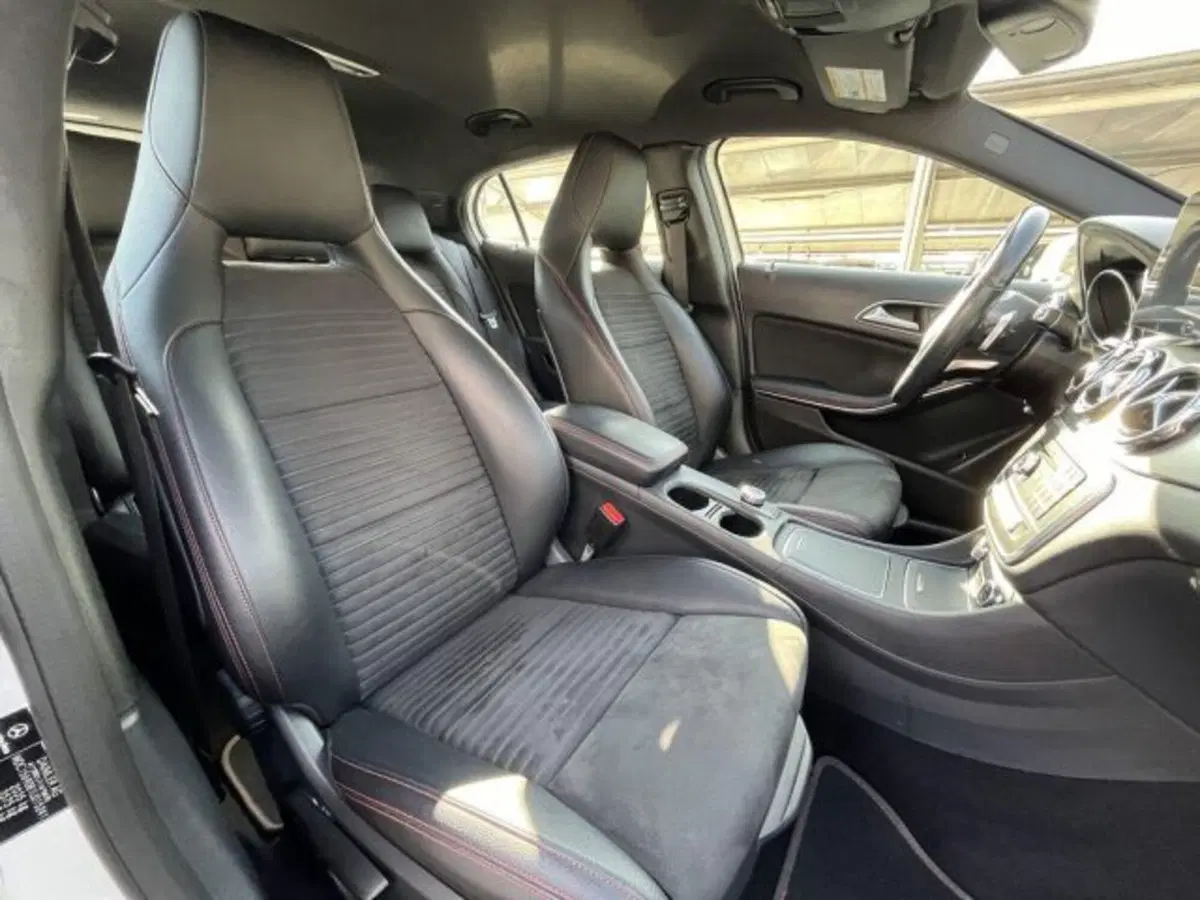 Mercedes-Benz GLA SUV usata a Alessandria (9)