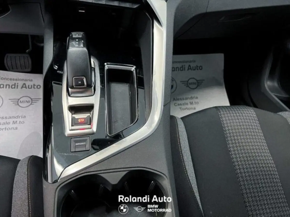 Peugeot 5008 usata a Alessandria (9)