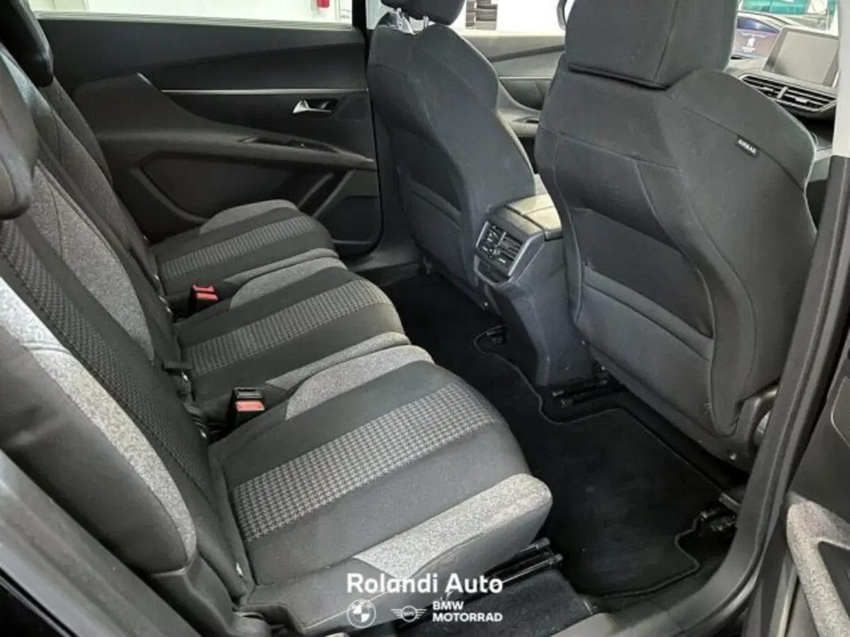Peugeot 5008 usata a Alessandria (10)