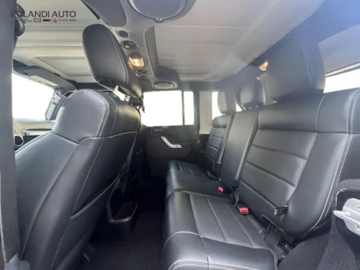Jeep Wrangler Unlimited usata a Alessandria (12)