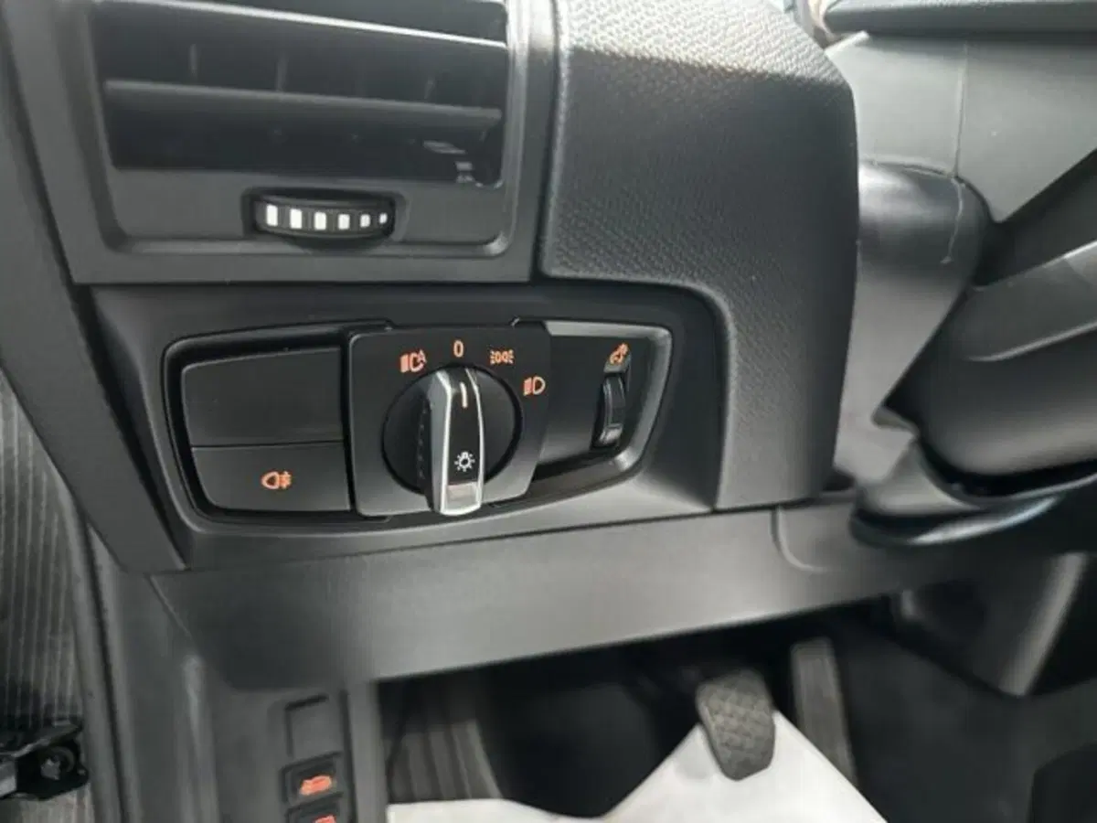 BMW i3 usata a Alessandria (8)