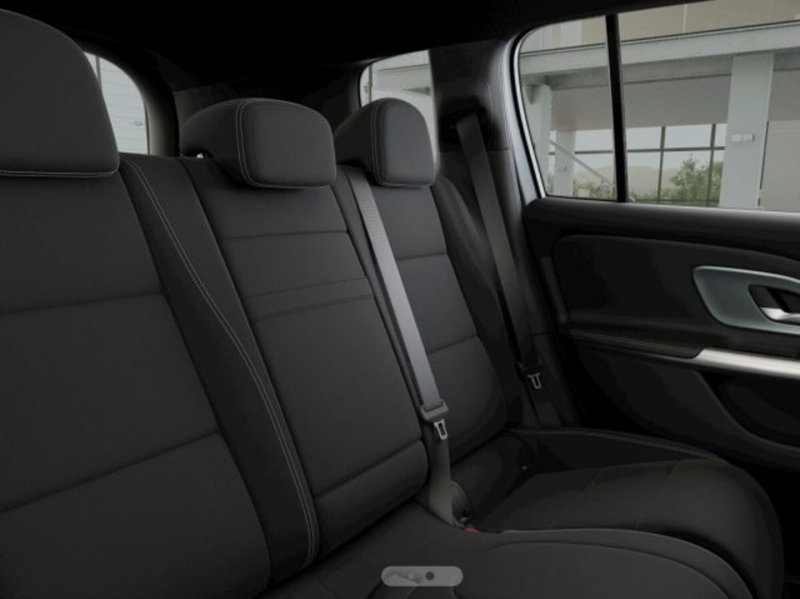 Mercedes-Benz GLB EQ nuova a Verona (7)