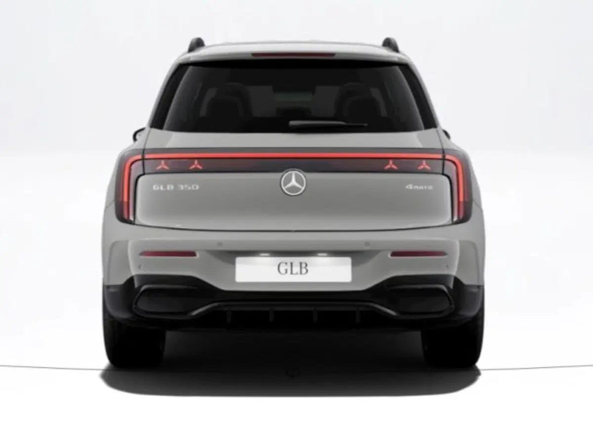 Mercedes-Benz GLB EQ nuova a Verona (4)