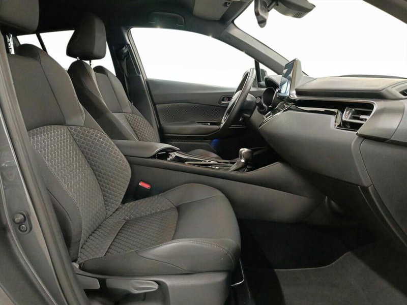 Toyota Toyota C-HR usata a Monza e Brianza (10)