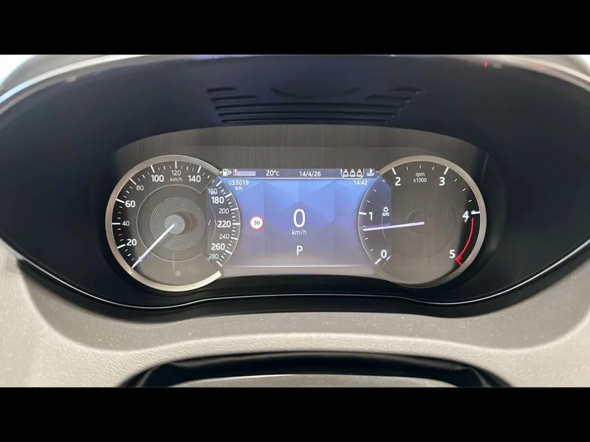 Jaguar E-Pace usata a Varese (10)