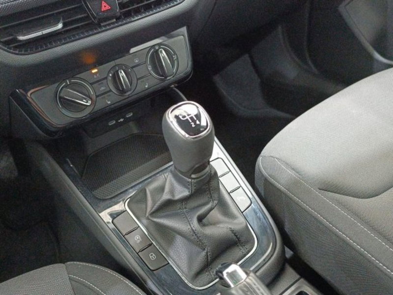 Skoda Fabia usata a Catania (8)