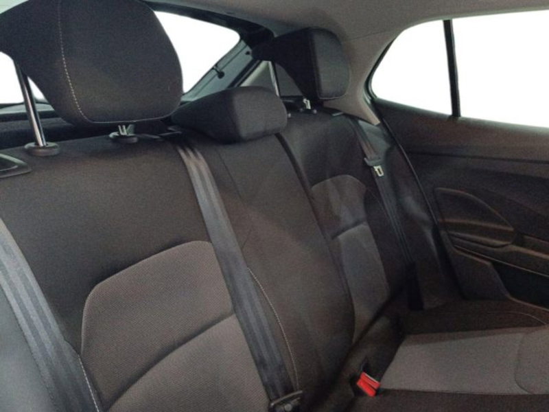 Skoda Fabia usata a Catania (11)