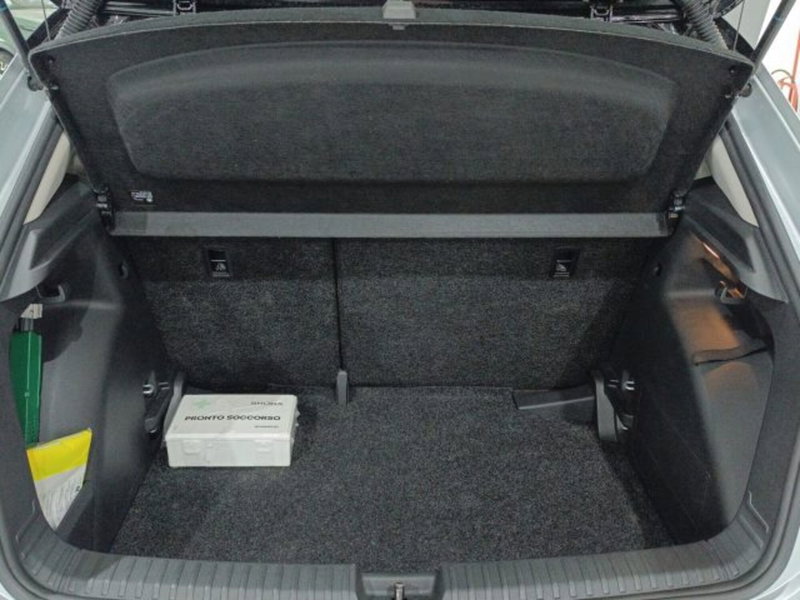 Skoda Fabia usata a Catania (12)