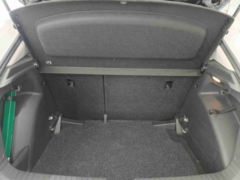 Skoda Fabia usata a Catania (12)