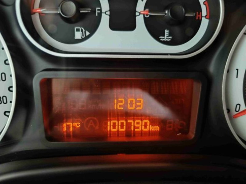 Fiat 500L usata a Catania (15)