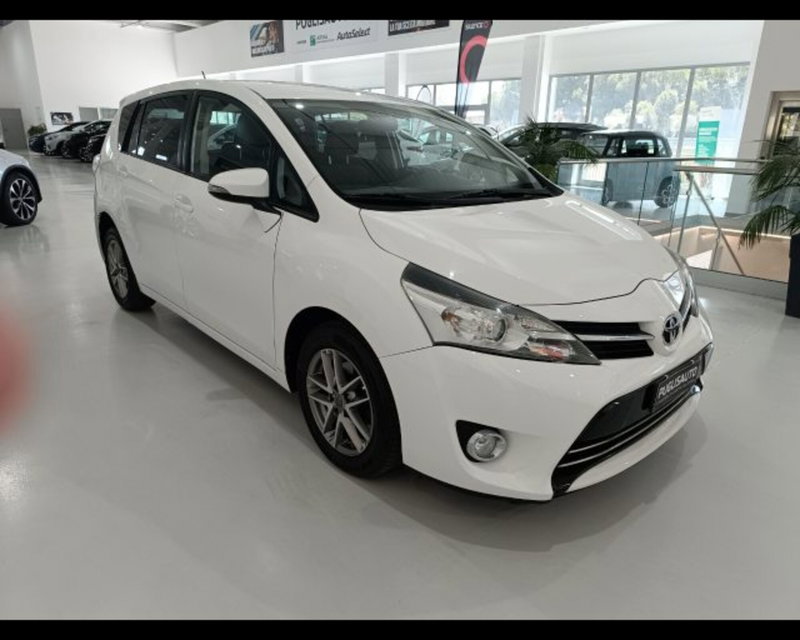 Toyota Verso usata a Catania