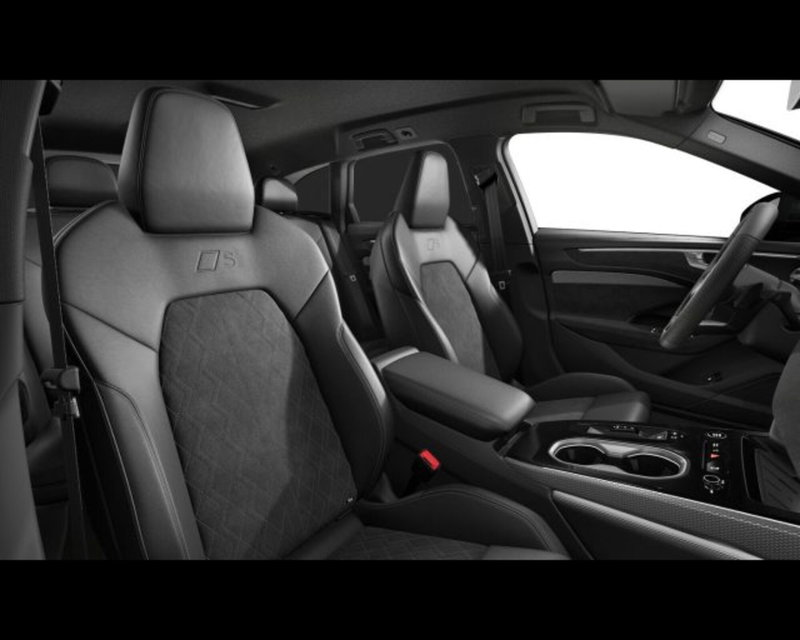 Audi A6 Avant nuova a Treviso (8)