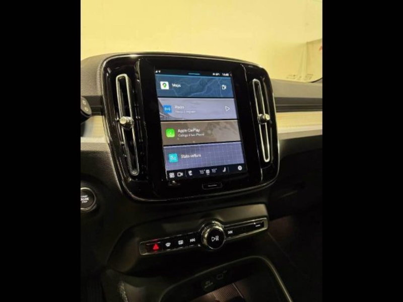 Volvo XC40 usata a Treviso (10)