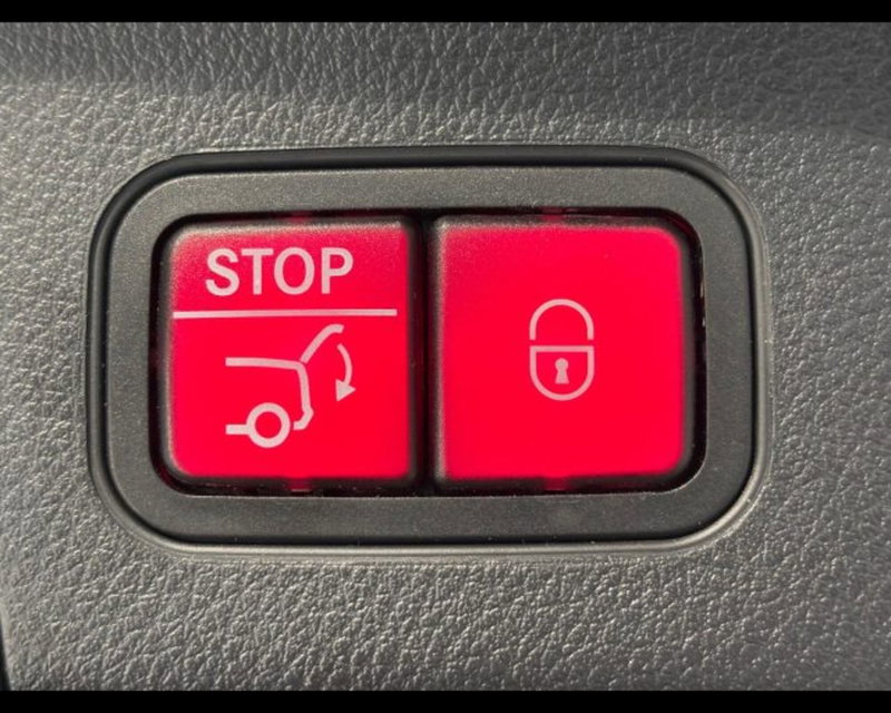 Mercedes-Benz GLA SUV usata a Treviso (12)