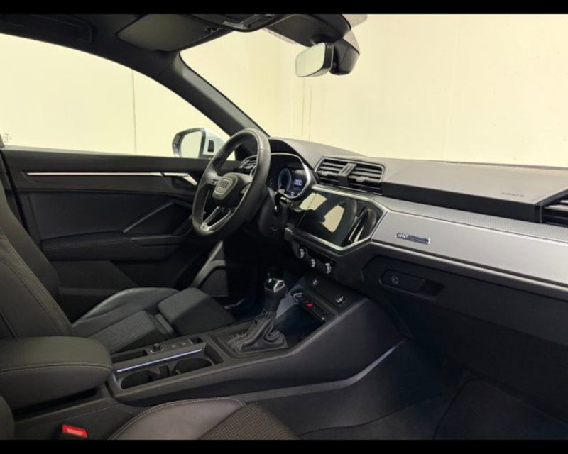 Audi Q3 Sportback usata a Treviso (3)