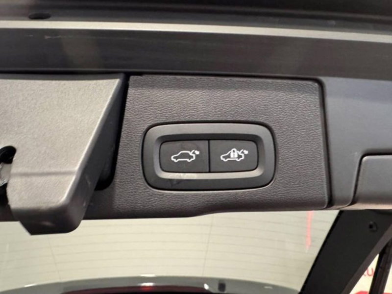 Volvo XC60 usata a Treviso (10)