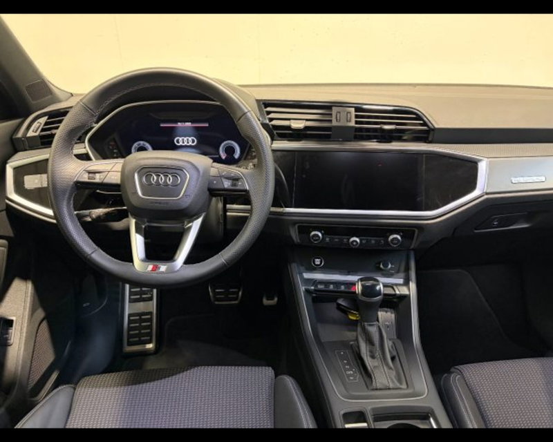 Audi Q3 Sportback usata a Treviso (4)