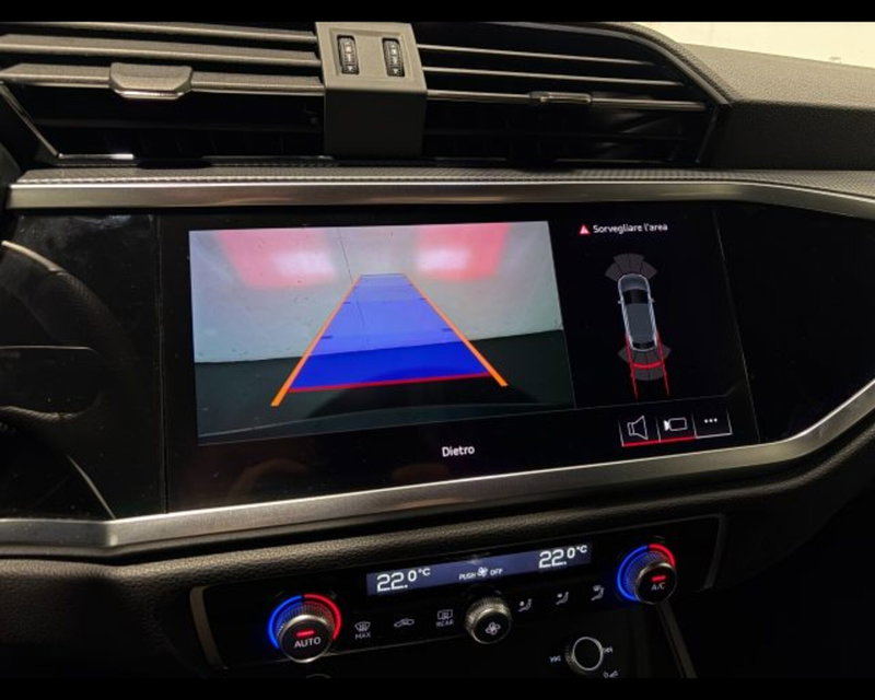 Audi Q3 Sportback usata a Treviso (7)