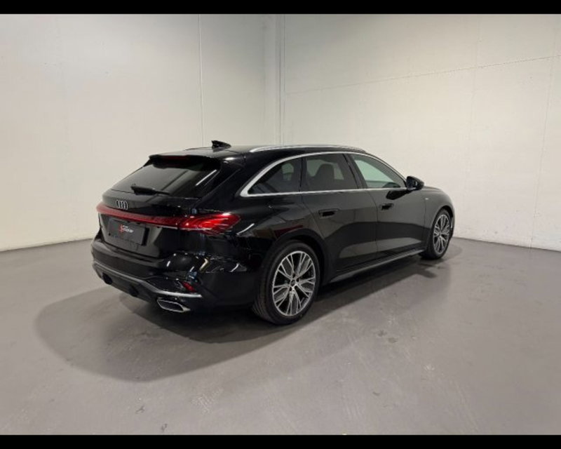 Audi A5 Avant nuova a Treviso (2)