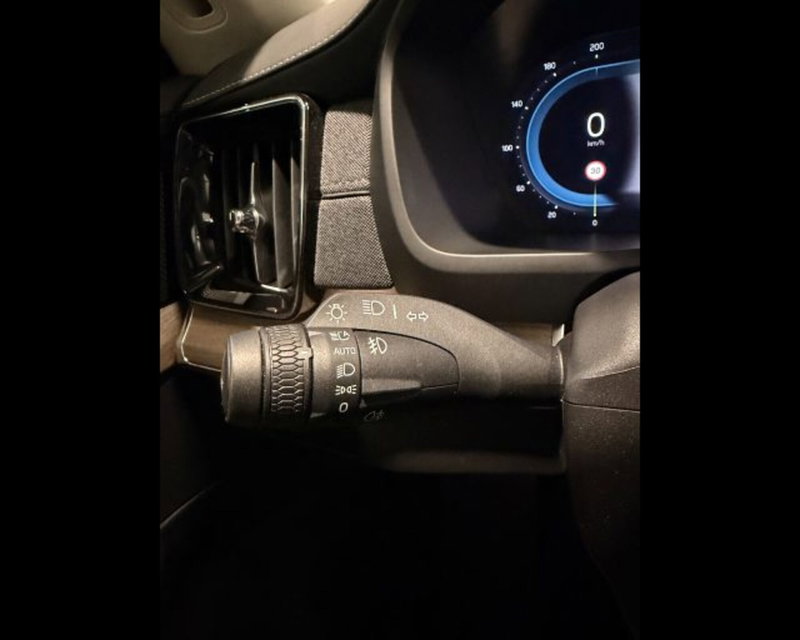 Volvo XC90 usata a Treviso (7)