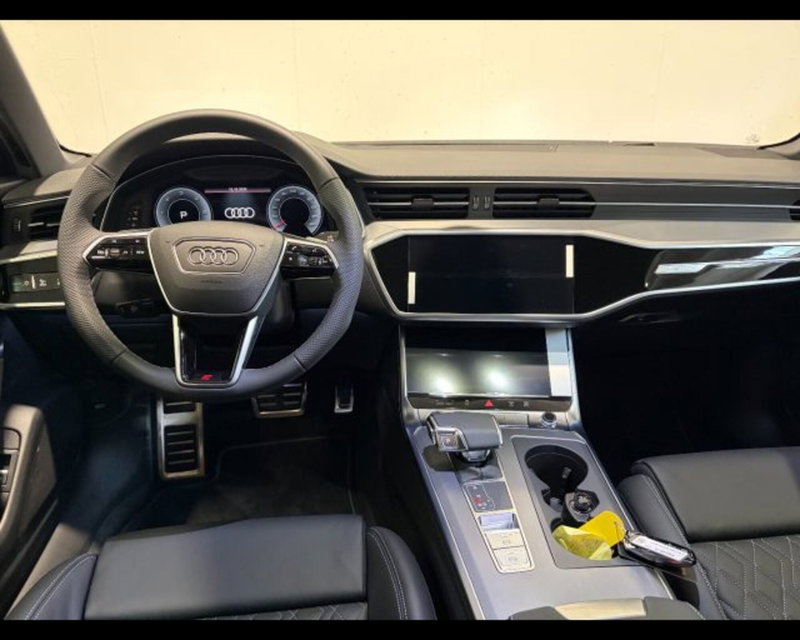 Audi A4 Avant nuova a Treviso (4)