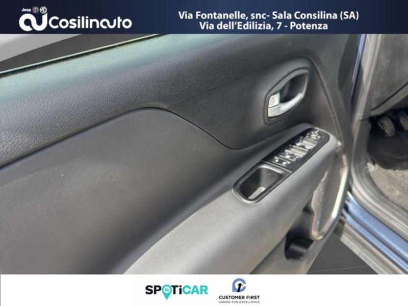 Jeep Renegade usata a Salerno (16)