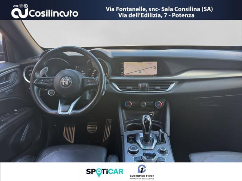 Alfa Romeo Stelvio usata a Salerno (11)