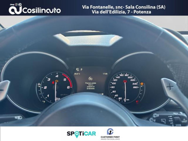 Alfa Romeo Stelvio usata a Salerno (14)