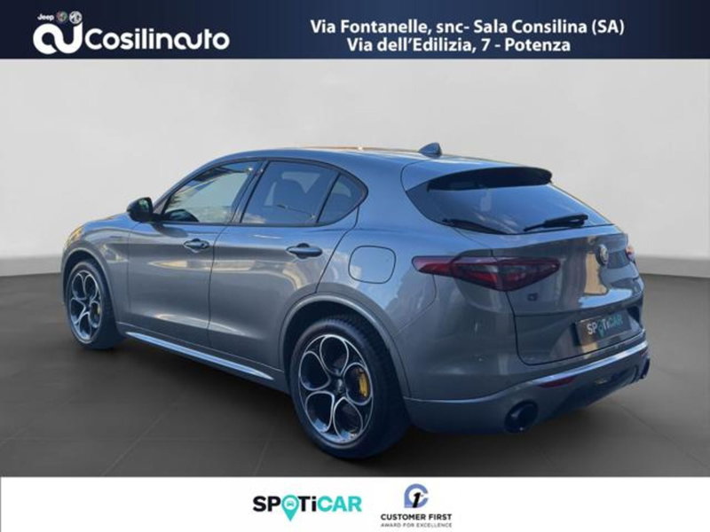 Alfa Romeo Stelvio usata a Salerno (3)